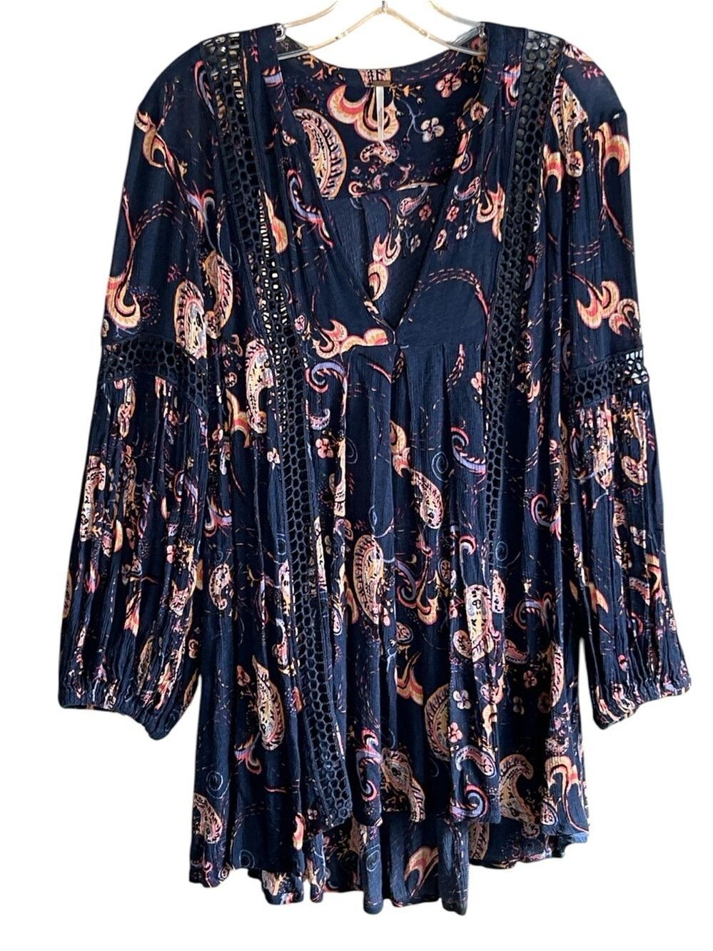 Free People Just The Two Of Us Paisley Babydoll Tunic Crochet Insets Oversize XS - Picture 3 of 8
